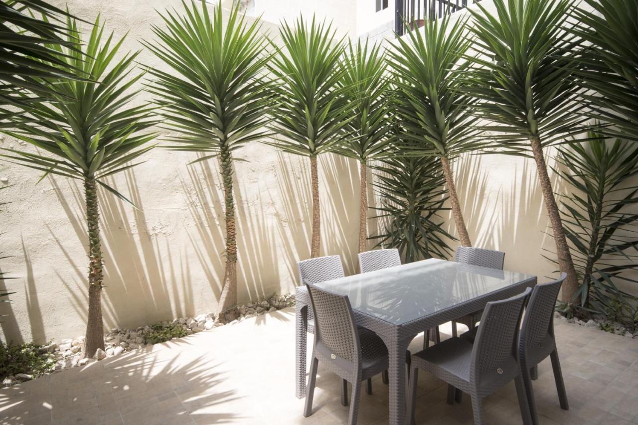 Azure Haven - Gzira Apartments And Penthouse By Shortletsmalta Exterior foto